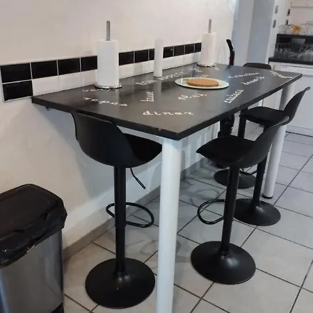 Quartier Saint Jacques - Maison 5 *